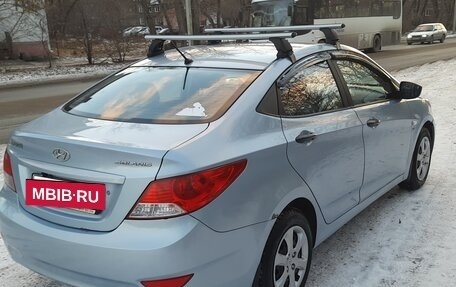 Hyundai Solaris II рестайлинг, 2011 год, 850 000 рублей, 16 фотография