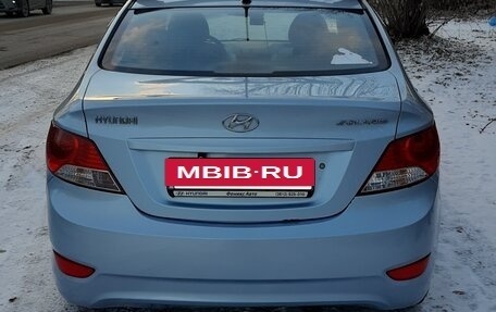 Hyundai Solaris II рестайлинг, 2011 год, 850 000 рублей, 17 фотография