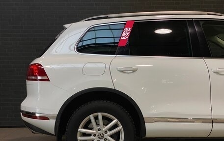 Volkswagen Touareg III, 2015 год, 2 850 000 рублей, 8 фотография