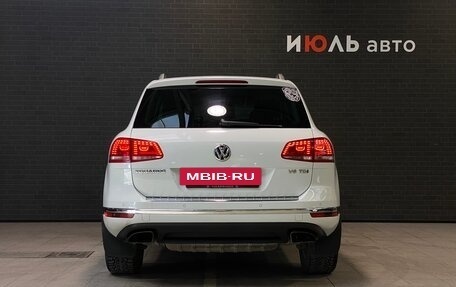 Volkswagen Touareg III, 2015 год, 2 850 000 рублей, 7 фотография