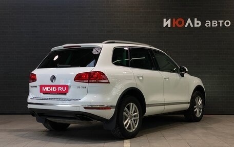 Volkswagen Touareg III, 2015 год, 2 850 000 рублей, 6 фотография