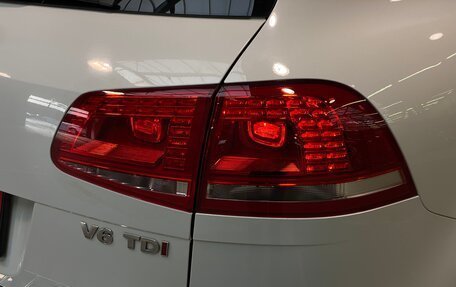 Volkswagen Touareg III, 2015 год, 2 850 000 рублей, 11 фотография