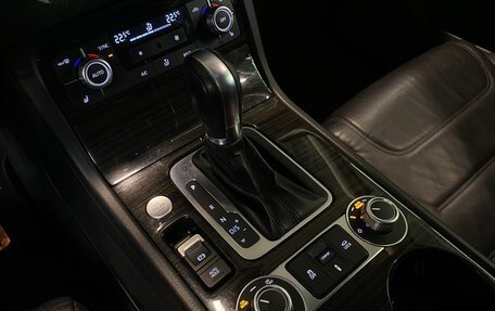 Volkswagen Touareg III, 2015 год, 2 850 000 рублей, 18 фотография