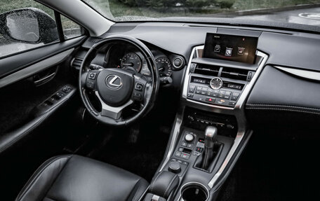 Lexus NX I, 2016 год, 2 569 000 рублей, 10 фотография