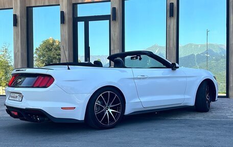 Ford Mustang VI рестайлинг, 2017 год, 2 950 000 рублей, 6 фотография