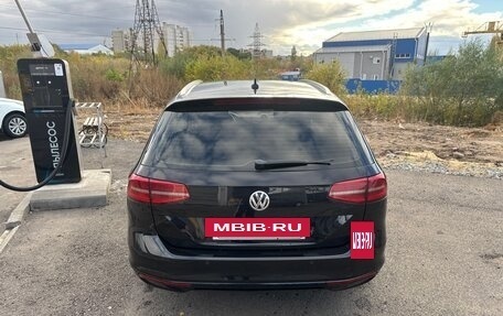 Volkswagen Passat B8 рестайлинг, 2015 год, 1 650 000 рублей, 5 фотография