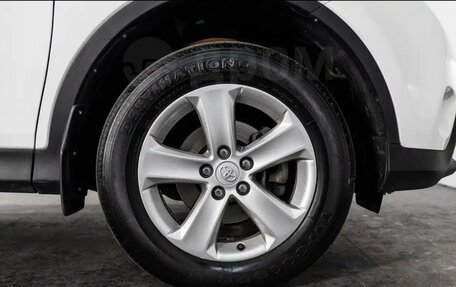 Toyota RAV4, 2013 год, 1 800 000 рублей, 5 фотография