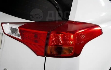 Toyota RAV4, 2013 год, 1 800 000 рублей, 3 фотография