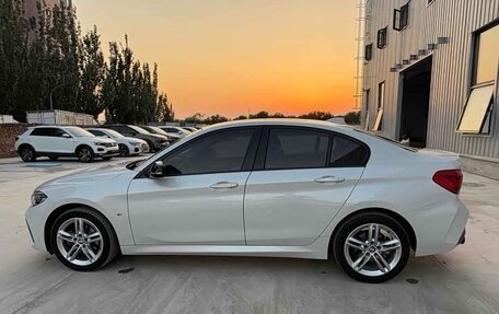 BMW 1 серия, 2022 год, 2 190 000 рублей, 2 фотография