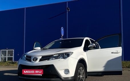 Toyota RAV4, 2013 год, 1 800 000 рублей, 16 фотография
