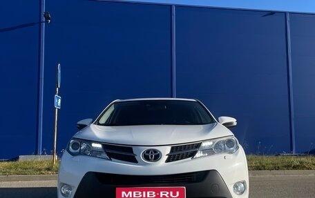 Toyota RAV4, 2013 год, 1 800 000 рублей, 15 фотография