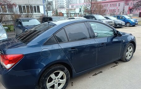 Chevrolet Cruze II, 2011 год, 630 000 рублей, 4 фотография