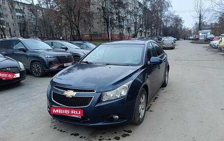 Chevrolet Cruze II, 2011 год, 630 000 рублей, 2 фотография