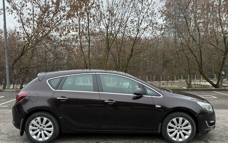 Opel Astra J, 2013 год, 790 000 рублей, 5 фотография