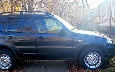 Chevrolet Niva I рестайлинг, 2011 год, 595 000 рублей, 3 фотография