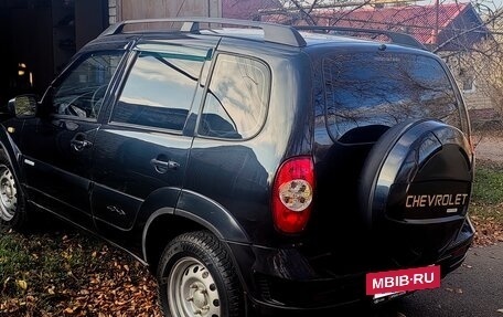 Chevrolet Niva I рестайлинг, 2011 год, 595 000 рублей, 6 фотография