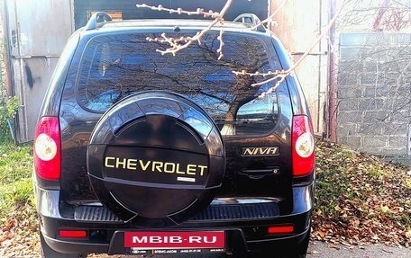 Chevrolet Niva I рестайлинг, 2011 год, 595 000 рублей, 5 фотография