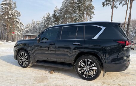 Lexus LX, 2023 год, 14 800 000 рублей, 4 фотография