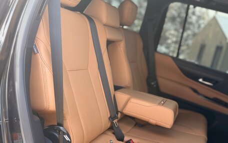 Lexus LX, 2023 год, 14 800 000 рублей, 12 фотография