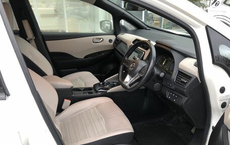 Nissan Leaf II, 2018 год, 1 249 000 рублей, 9 фотография