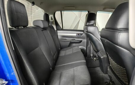 Toyota Hilux VIII, 2018 год, 3 593 000 рублей, 12 фотография