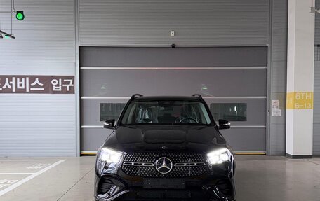 Mercedes-Benz GLE, 2025 год, 15 000 000 рублей, 2 фотография