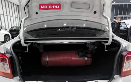 Renault Logan II, 2016 год, 299 000 рублей, 12 фотография