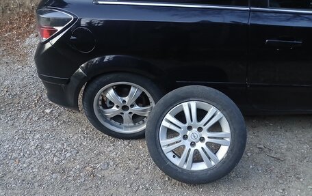 Opel Astra H, 2007 год, 550 000 рублей, 1 фотография