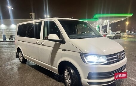 Volkswagen Caravelle T6 рестайлинг, 2018 год, 2 990 000 рублей, 2 фотография