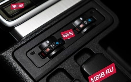 Toyota Land Cruiser Prado 150 рестайлинг 2, 2017 год, 4 554 000 рублей, 15 фотография