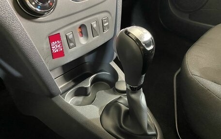 Renault Sandero II рестайлинг, 2016 год, 1 060 000 рублей, 18 фотография