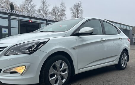 Hyundai Solaris II рестайлинг, 2016 год, 1 120 000 рублей, 1 фотография
