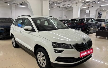 Skoda Karoq I, 2021 год, 1 999 000 рублей, 3 фотография