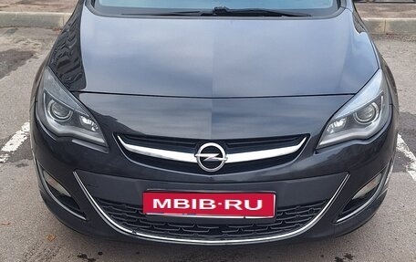 Opel Astra J, 2012 год, 810 000 рублей, 1 фотография