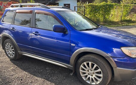 Mitsubishi Outlander III рестайлинг 3, 2004 год, 420 000 рублей, 15 фотография