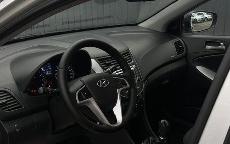 Hyundai Solaris II рестайлинг, 2014 год, 885 000 рублей, 13 фотография