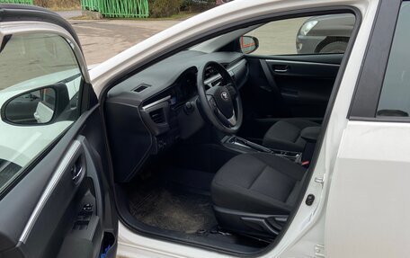 Toyota Corolla, 2013 год, 1 300 000 рублей, 9 фотография