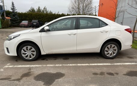 Toyota Corolla, 2013 год, 1 300 000 рублей, 4 фотография