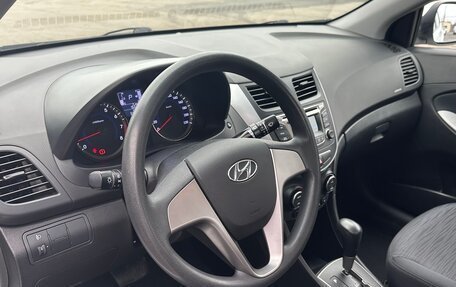 Hyundai Solaris II рестайлинг, 2016 год, 1 120 000 рублей, 16 фотография