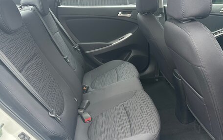 Hyundai Solaris II рестайлинг, 2016 год, 1 120 000 рублей, 20 фотография