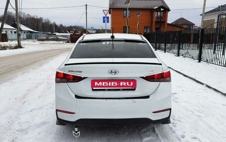 Hyundai Solaris II рестайлинг, 2017 год, 1 020 000 рублей, 2 фотография