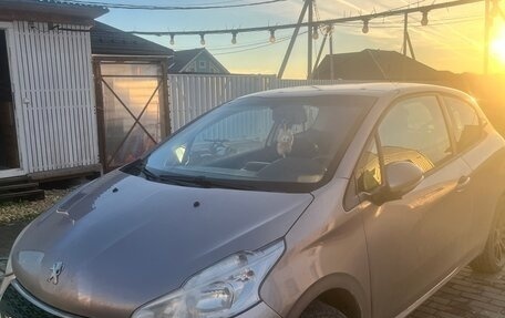 Peugeot 208 II, 2014 год, 502 000 рублей, 4 фотография