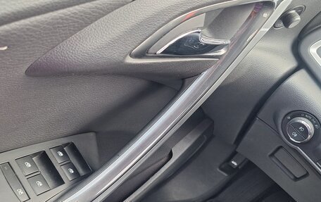 Opel Astra J, 2012 год, 810 000 рублей, 7 фотография