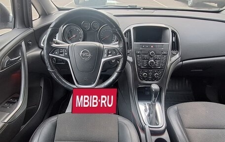Opel Astra J, 2012 год, 810 000 рублей, 2 фотография