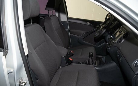 Volkswagen Tiguan I, 2012 год, 998 000 рублей, 7 фотография