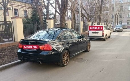 BMW 3 серия, 2009 год, 1 600 000 рублей, 15 фотография