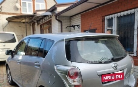 Toyota Verso I, 2009 год, 950 000 рублей, 3 фотография