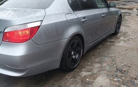 BMW 5 серия, 2005 год, 950 000 рублей, 1 фотография