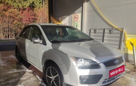 Ford Focus II рестайлинг, 2005 год, 440 000 рублей, 1 фотография