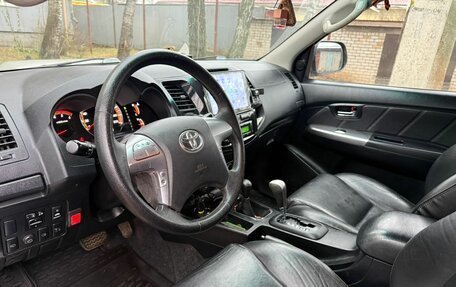 Toyota Hilux VII, 2014 год, 2 700 000 рублей, 10 фотография